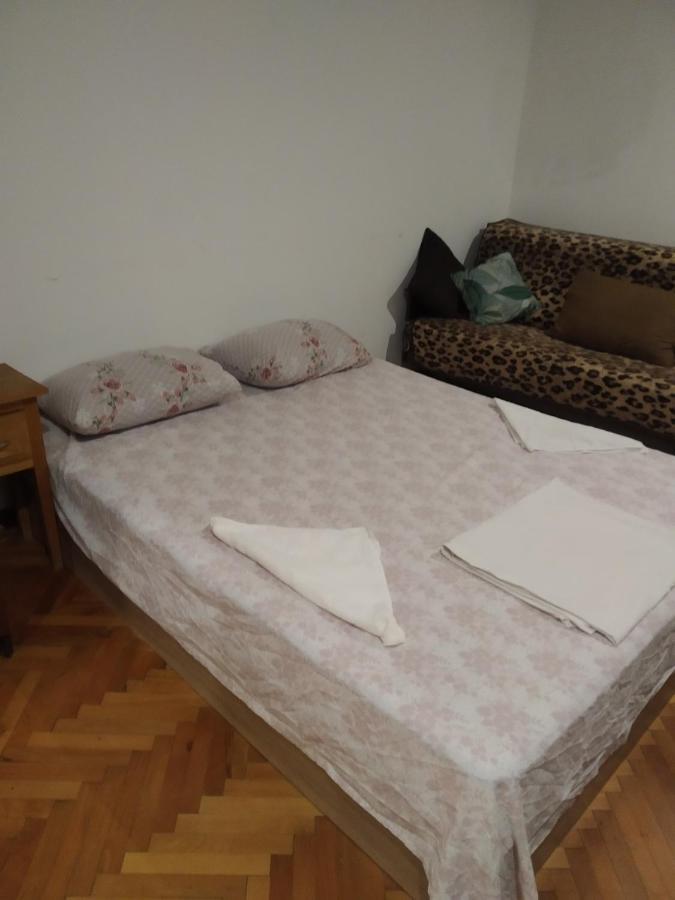 27 Юли 3 Бюджет Apartment Varna Ngoại thất bức ảnh